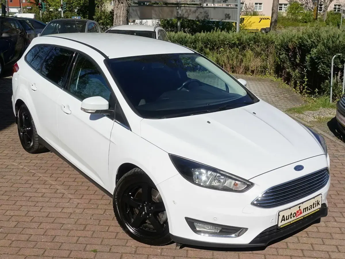 Używany Ford Focus Titanium 150 KM (110 kW) 2017 Biały Kombi