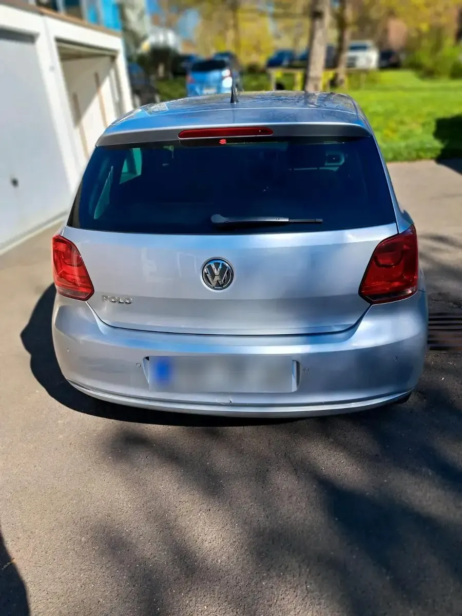 Usata VW Polo 70 CV (51 kW) 2012 Argento Utilitaria