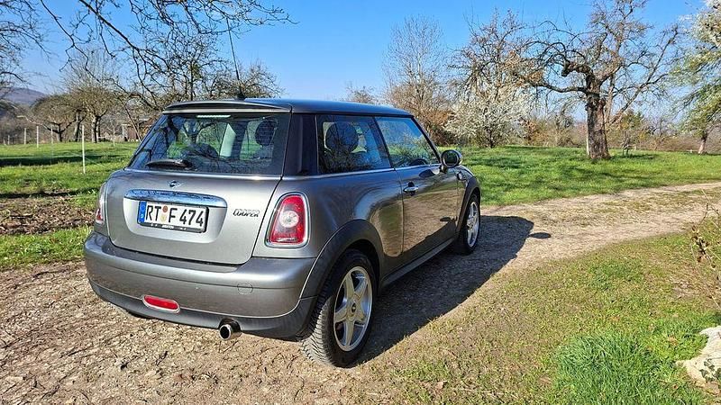 Gebraucht Mini Cooper 120 PS (88 kW) 2009 Grau Kleinwagen