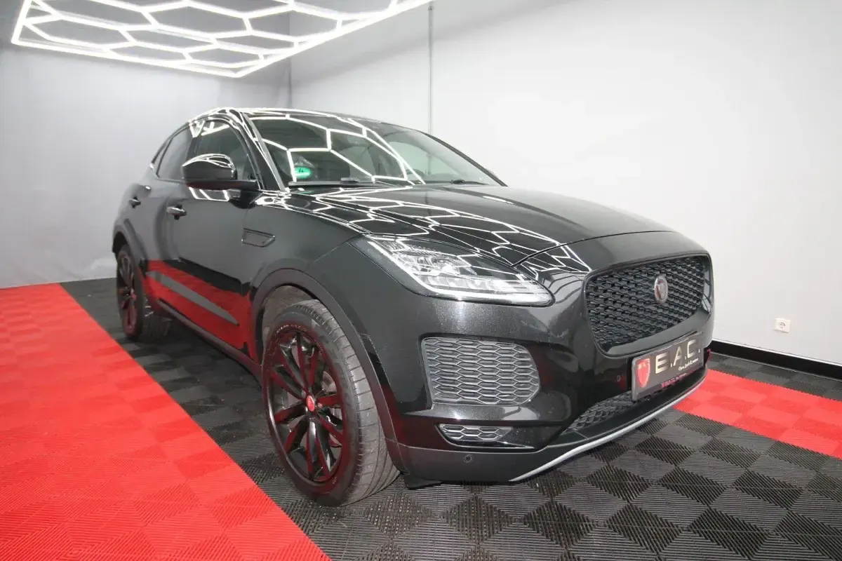 Usata Jaguar E-Pace R-Dynamic 200 CV (147 kW) 2019 Nero SUV