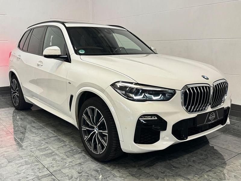 Weiß Gebraucht 2019 BMW X5 M Sport SUV | 43.490 € (Guter Preis) - Bild 1/4