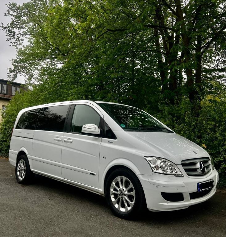 Weiß Gebraucht 2014 Mercedes Viano Edition Van / Kleinbus | 15.490 € (Superpreis) - Bild 1/4