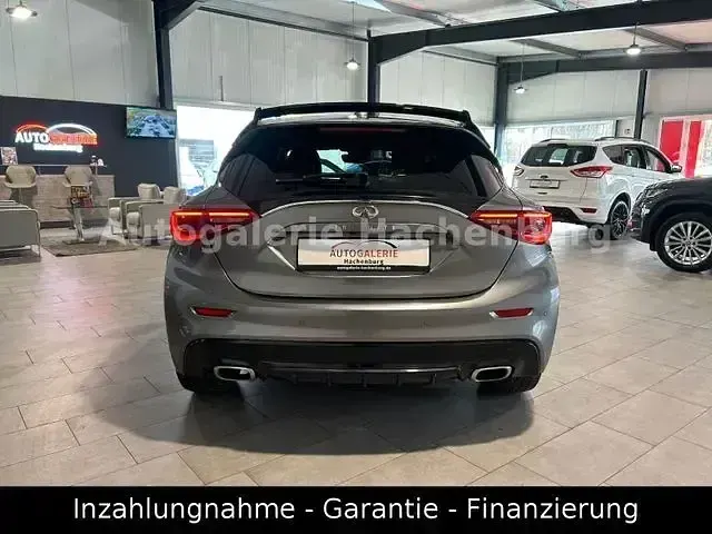 Gebraucht Infiniti Q30 Premium 204 PS (150 kW) 2016 Grau SUV