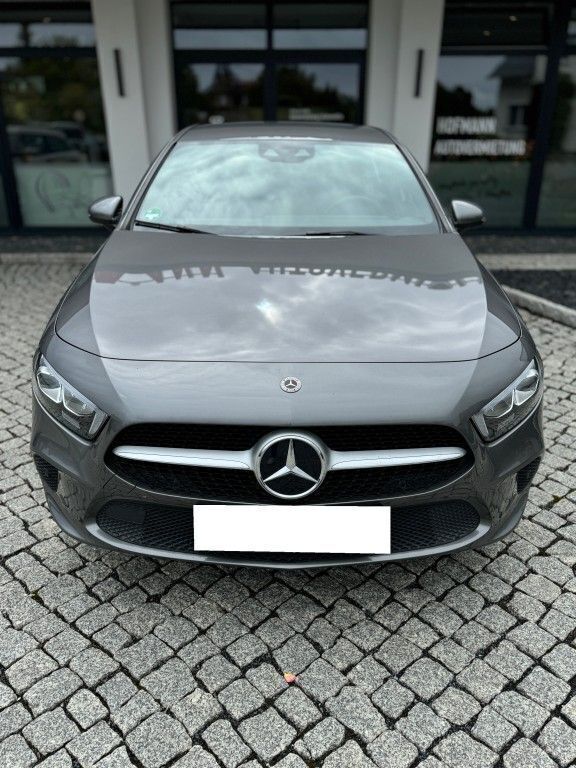 Gebraucht 2021 Mercedes A180 Progressive Limousine | 26.400 € (Fairer Preis) - Bild 1/4