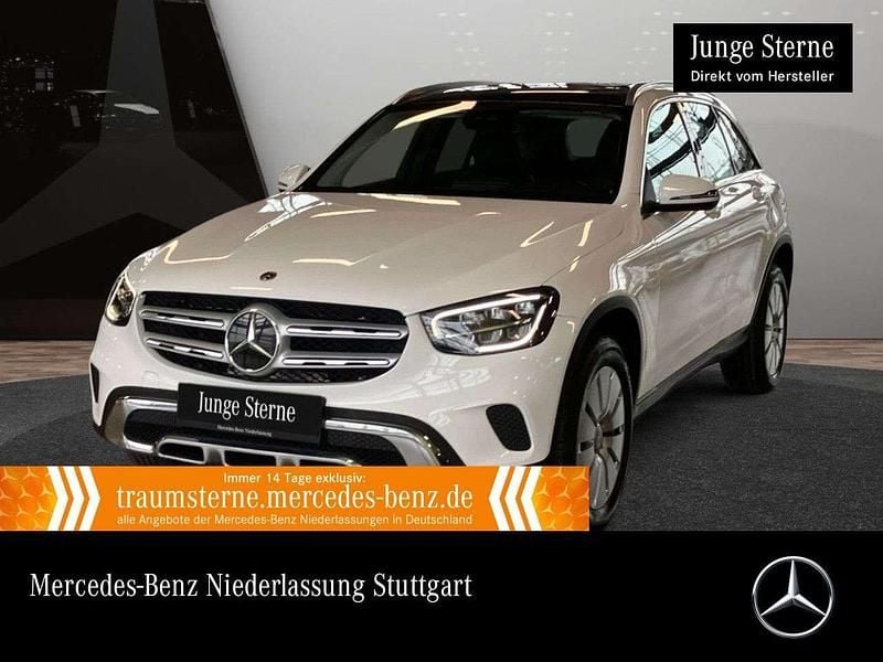 Gebraucht Mercedes GLC300e 211 PS (155 kW) 2021 Weiß SUV