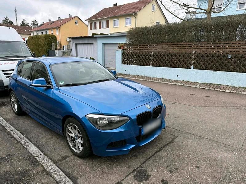 Gebraucht BMW 116 Sport Line 136 PS (100 kW) 2013 Blau Kleinwagen