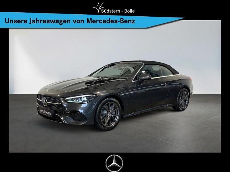 Grau Gebraucht 2025 Mercedes 180 Avantgarde Limousine | 55.890 € - Bild 1/4