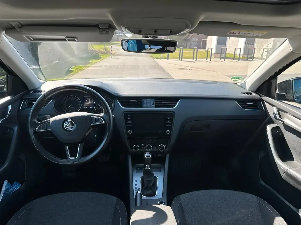Gebraucht Skoda Octavia 150 PS (110 kW) 2019 Schwarz Kombi