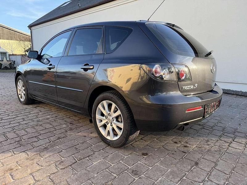 Gebraucht Mazda 3 Active 105 PS (77 kW) 2007 Papuagrau metallic Limousine