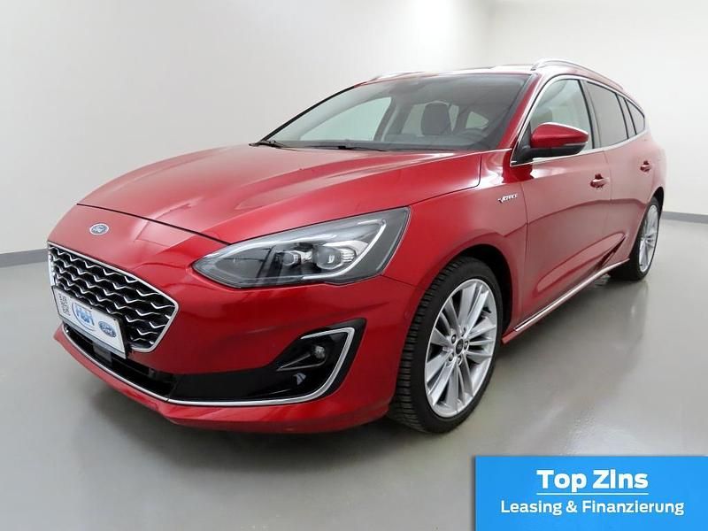 Gebraucht Ford Focus Vignale 155 PS (114 kW) 2021 Fantastic red tc Kombi
