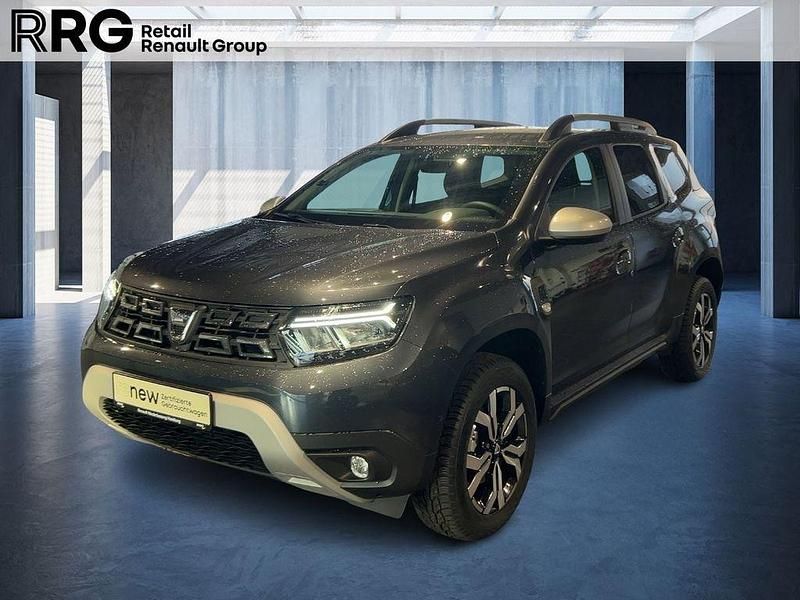Grau Gebraucht 2021 Dacia Duster Prestige SUV | 19.990 € (Fairer Preis) - Bild 1/3