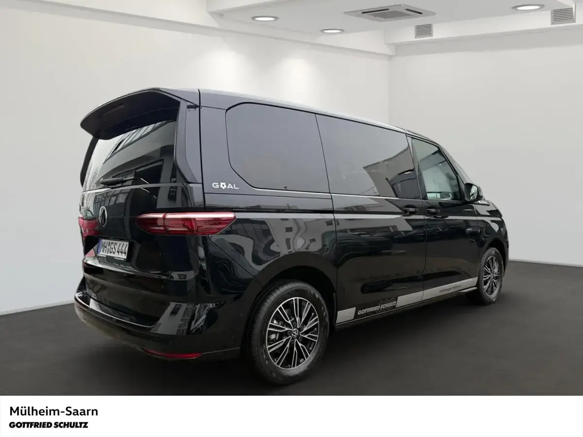 Gebraucht VW Multivan Goal 150 PS (110 kW) 2026 Van / Kleinbus