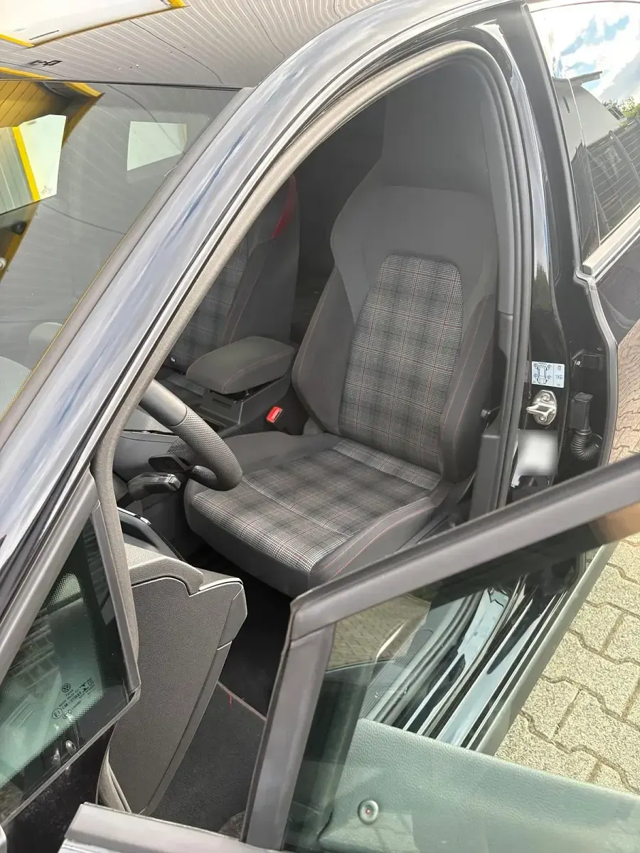 Gebraucht VW Golf VIII GTI 245 PS (180 kW) 2020 Schwarz Kleinwagen