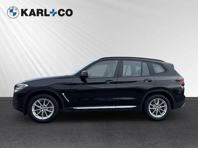 Gebraucht BMW X3 Shadowline 190 PS (139 kW) 2023 Black sapphire metallic (schwarz) SUV