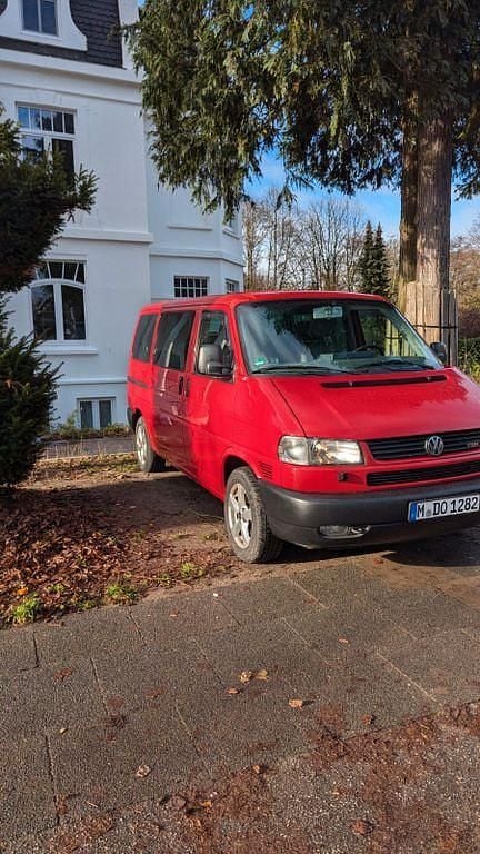 Second-hand VW T4 151 CP (111 kW) 2000 Roșu Van