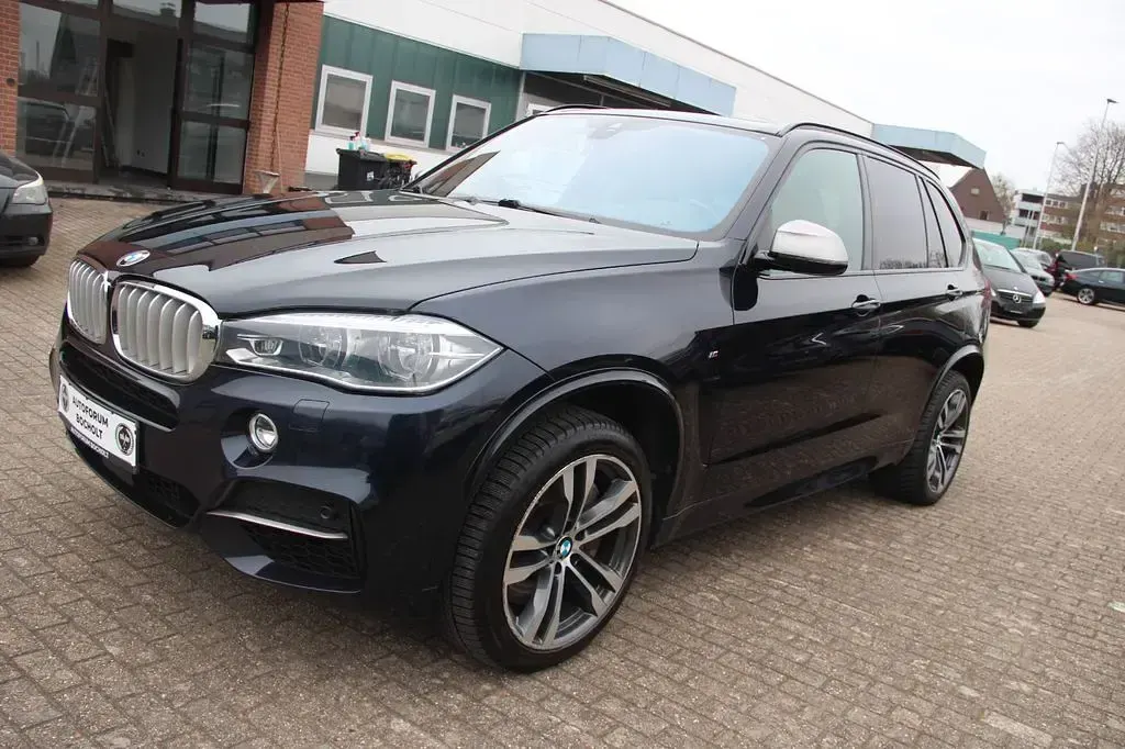 Gebraucht BMW X5 M50 Performance 381 PS (280 kW) 2018 Schwarz SUV