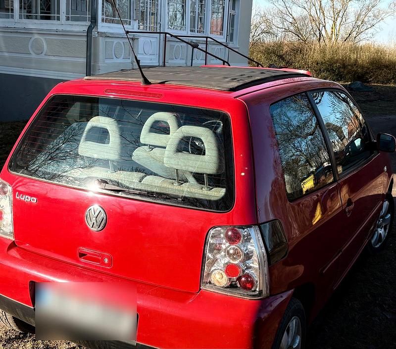 Gebraucht VW Lupo 50 PS (36 kW) 2004 Rot Kleinwagen