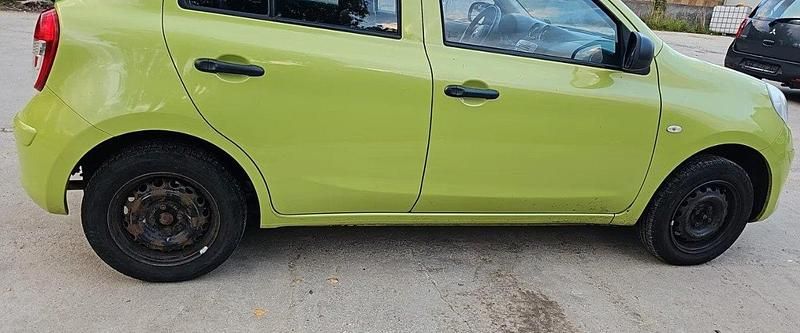 Gebraucht Nissan Micra 80 PS (58 kW) 2012 Grün Kleinwagen