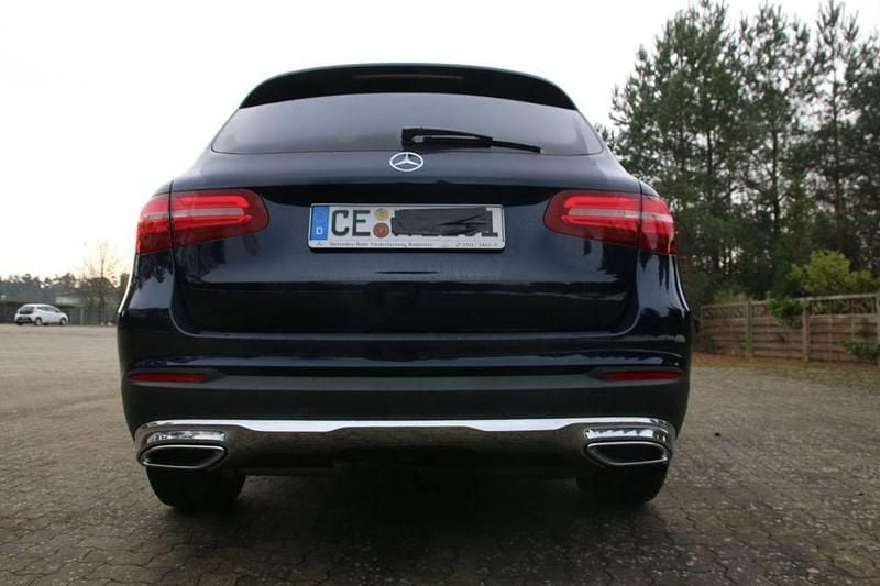 Gebraucht Mercedes GLC350 258 PS (189 kW) 2018 Blau SUV