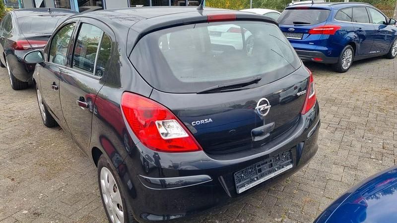 Gebraucht Opel Corsa Edition 75 PS (55 kW) 2013 Schwarz Limousine