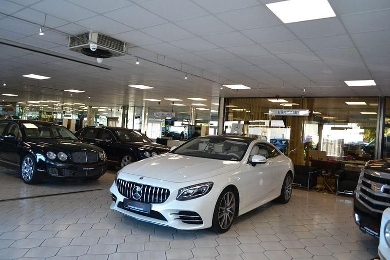 Weiß Gebraucht 2018 Mercedes S560 Limousine | 64.900 € (Fairer Preis) - Bild 1/4