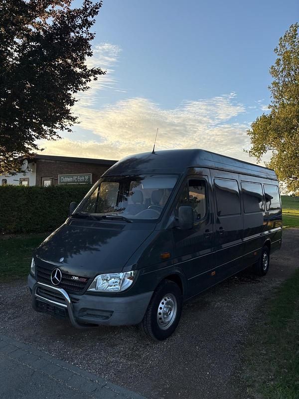 Grau Gebraucht 2003 Mercedes Sprinter Van | 12.000 € (Superpreis) - Bild 1/4