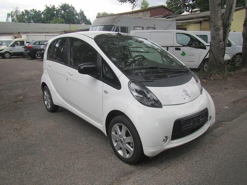 Weiß Gebraucht 2017 Citroën C-zero Tendance Kleinwagen | 8.690 € (Teuer) - Bild 1/4