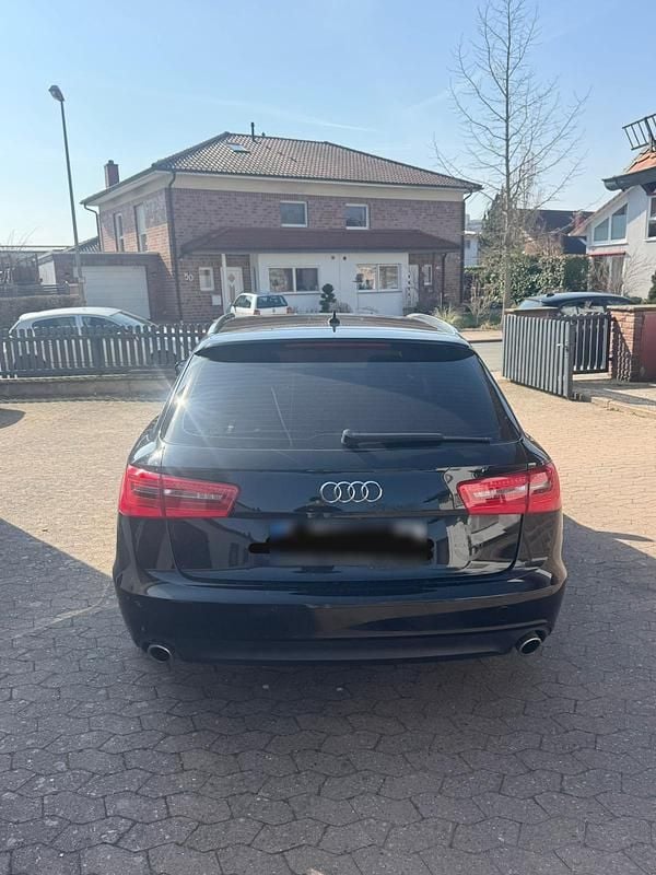 Gebraucht Audi A6 204 PS (150 kW) 2014 Schwarz Kombi