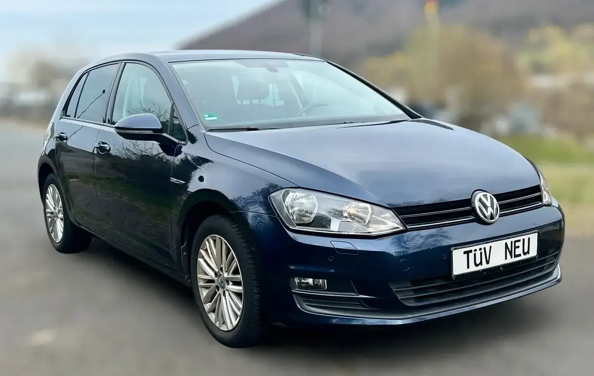 Gebraucht VW Golf VII 86 PS (63 kW) 2015 Blau Limousine