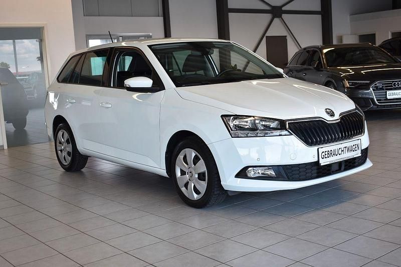 Weiß Gebraucht 2019 Skoda Fabia Ambition Kombi | 11.499 € (Fairer Preis) - Bild 1/4