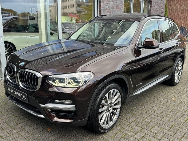 Braun Gebraucht 2018 BMW X3 Luxury Line SUV | 31.900 € (Fairer Preis) - Bild 1/4