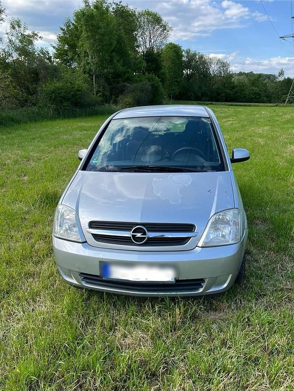 Silber Gebraucht 2003 Opel Meriva Van / Kleinbus | 450 € (Superpreis) - Bild 1/4