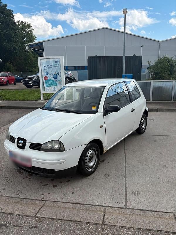 Weiß Gebraucht 2002 Seat Arosa Kleinwagen | 650 € (Guter Preis) - Bild 1/4