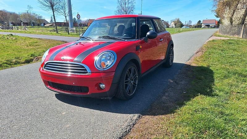 Second-hand Mini Cooper 75 CP (55 kW) 2009 Roșu Hatchback