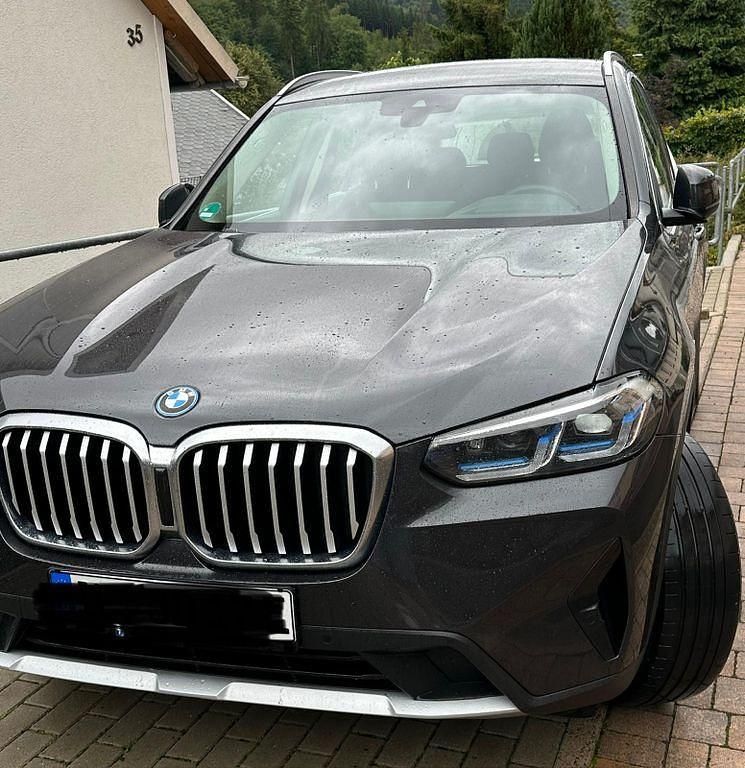 Grau Gebraucht 2021 BMW X3 Sport Line SUV | 33.000 € (Fairer Preis) - Bild 1/4