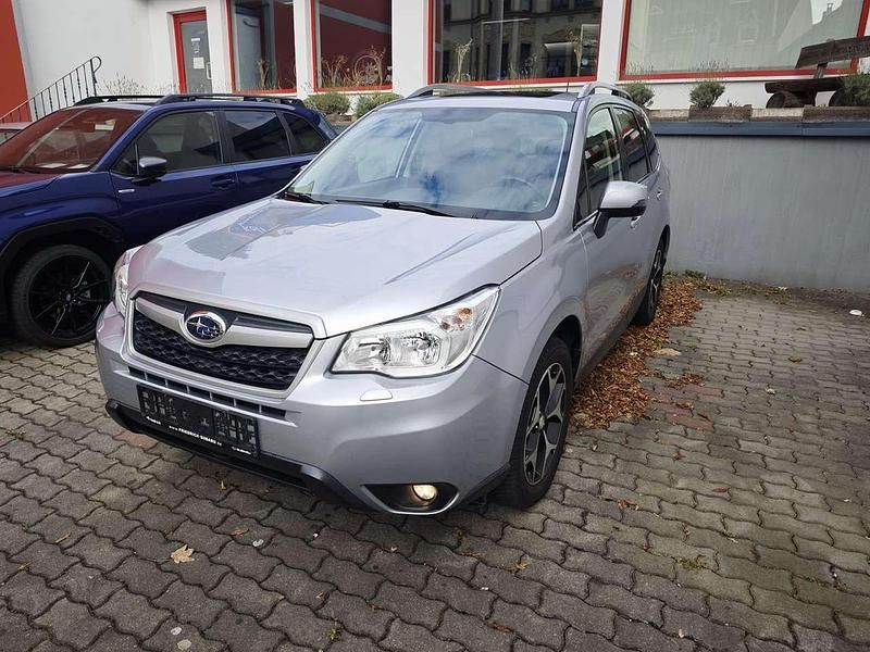Silber Gebraucht 2013 Subaru Forester Platinum SUV | 14.900 € (Fairer Preis) - Bild 1/4
