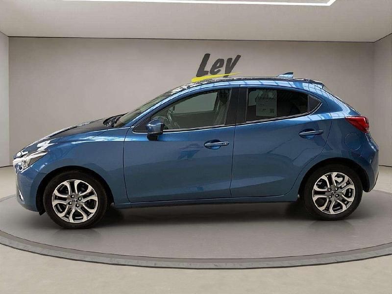 Gebraucht Mazda 2 Kizoku Intense 90 PS (66 kW) 2017 Blau Limousine