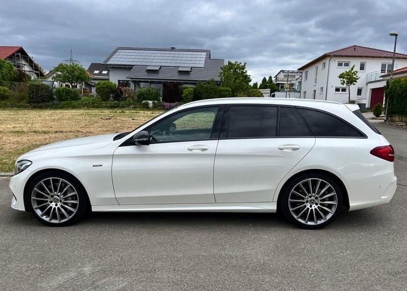 Weiß Gebraucht 2016 Mercedes C450 AMG AMG Kombi | 22.999 € (Fairer Preis) - Bild 1/4