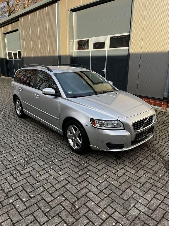 Gebraucht Volvo V50 136 PS (100 kW) 2007 Silber Kombi