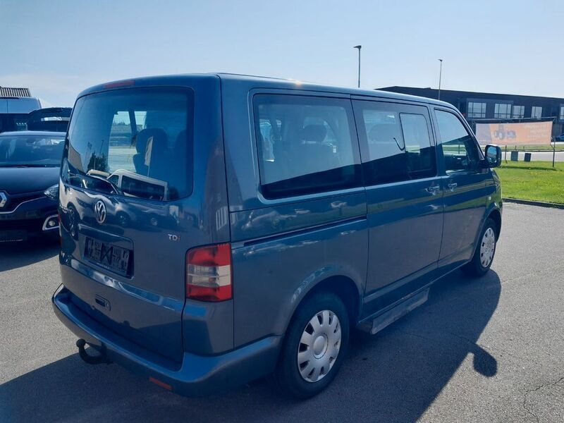 Gebraucht VW T5 131 PS (96 kW) 2006 Grün Van
