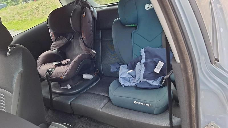 Blau Gebraucht 2007 Fiat Stilo Kleinwagen | 2.400 € - Bild 1/4