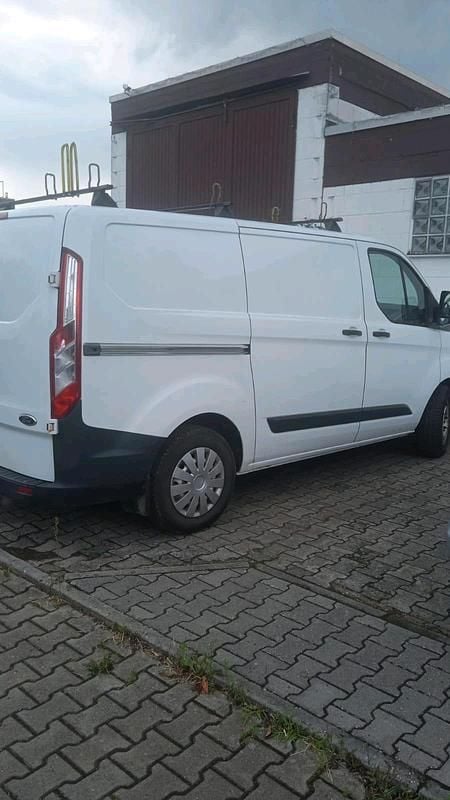 Weiß Gebraucht 2015 Ford Transit Van / Kleinbus | 7.500 € - Bild 1/4