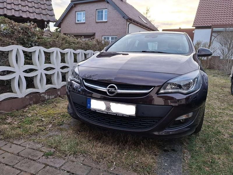 Gebraucht Opel Astra Excellence 140 PS (102 kW) 2017 Limousine