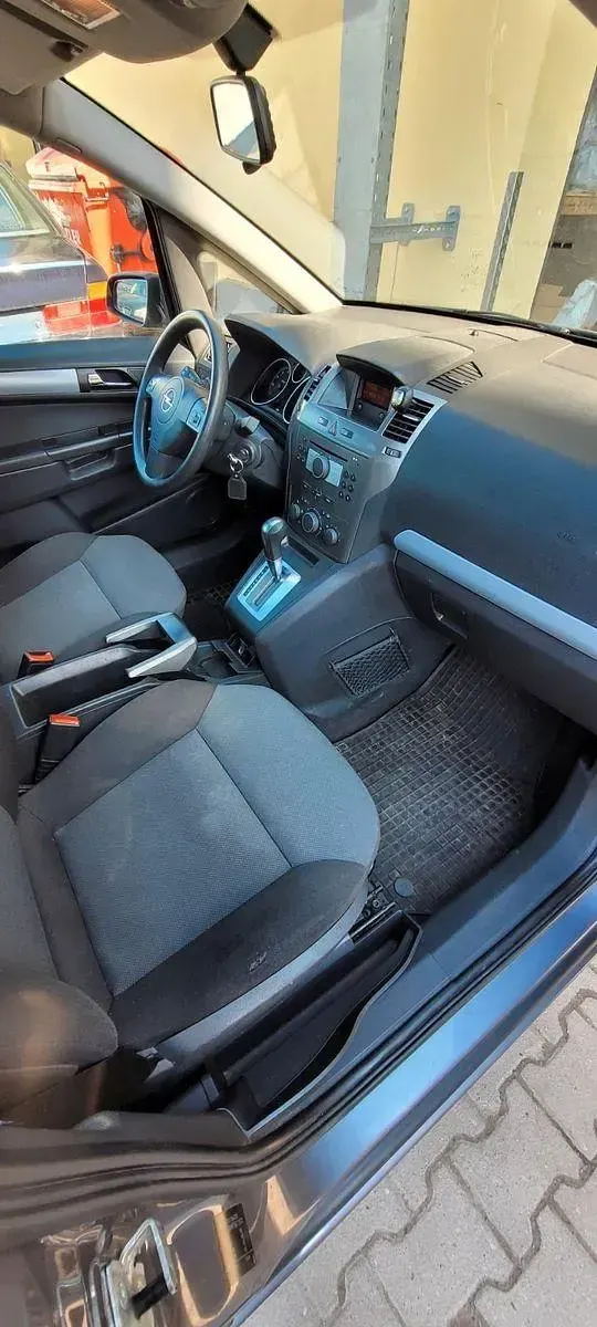 Gebraucht Opel Zafira 150 PS (110 kW) 2006 Grau Van / Kleinbus