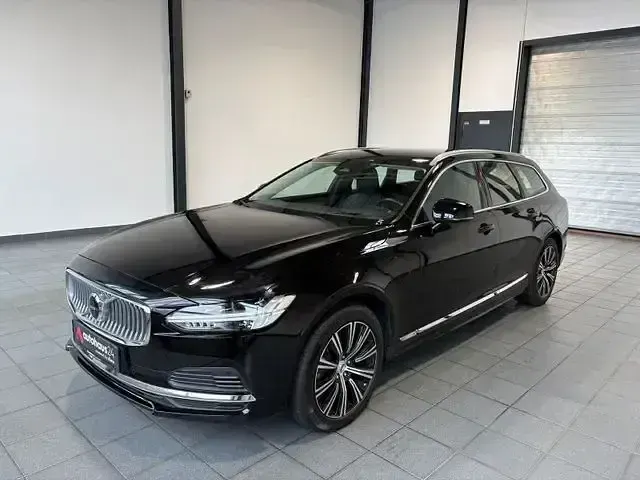 Gebraucht Volvo V90 Core 398 PS (292 kW) 2022 Schwarz Kombi