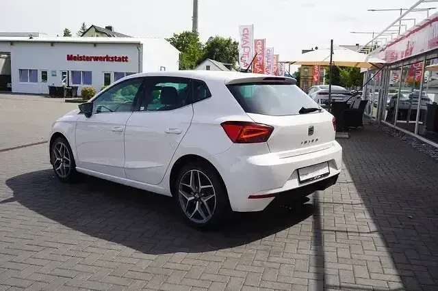 Gebraucht Seat Ibiza XCELLENCE 95 PS (69 kW) 2018 Weiß Kleinwagen