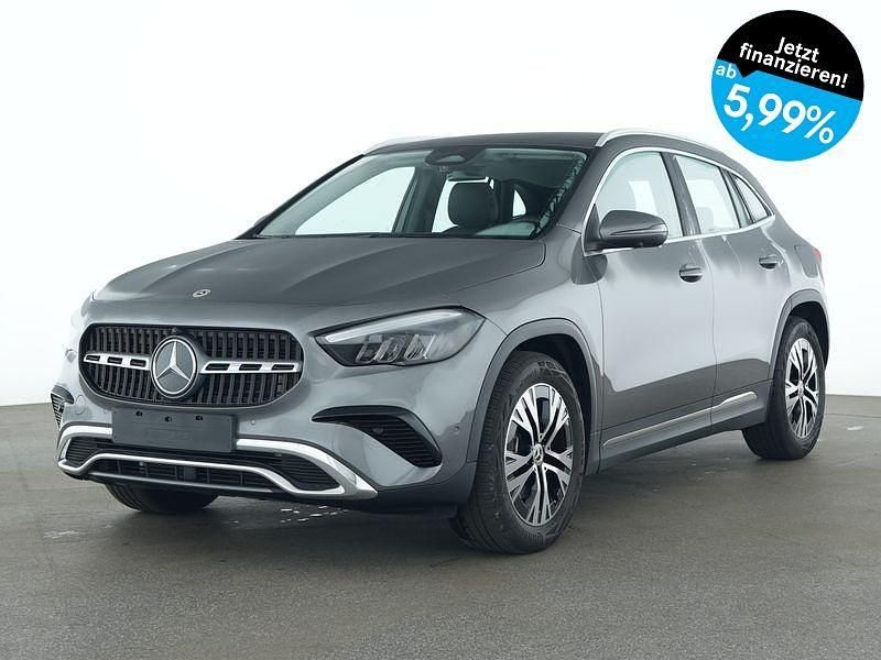 Grau Gebraucht 2025 Mercedes GLA200 Progressive SUV | 37.790 € (Guter Preis) - Bild 1/4