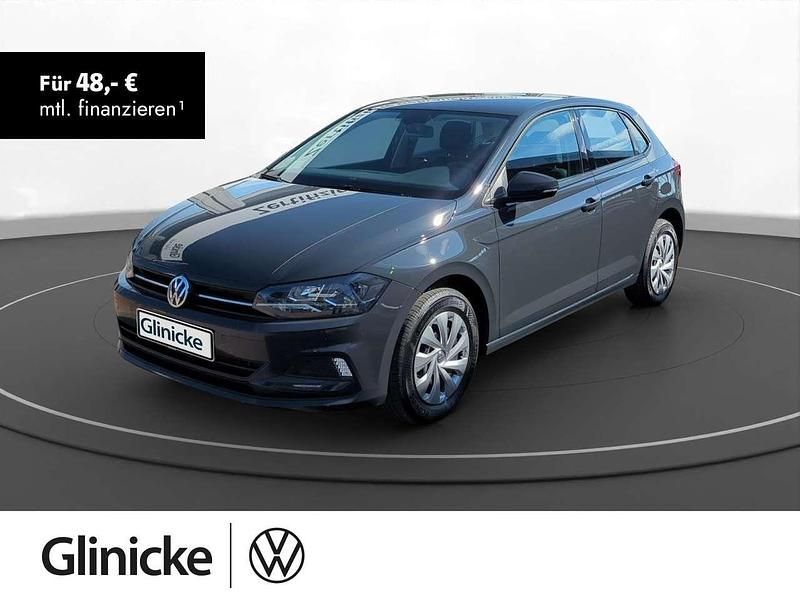 Grau Gebraucht 2020 VW Polo Comfortline Kleinwagen | 12.880 € (Etwas zu teuer) - Bild 1/3