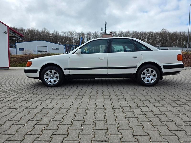 Second-hand Audi Quattro 178 CP (130 kW) 1991 Alb Coupe