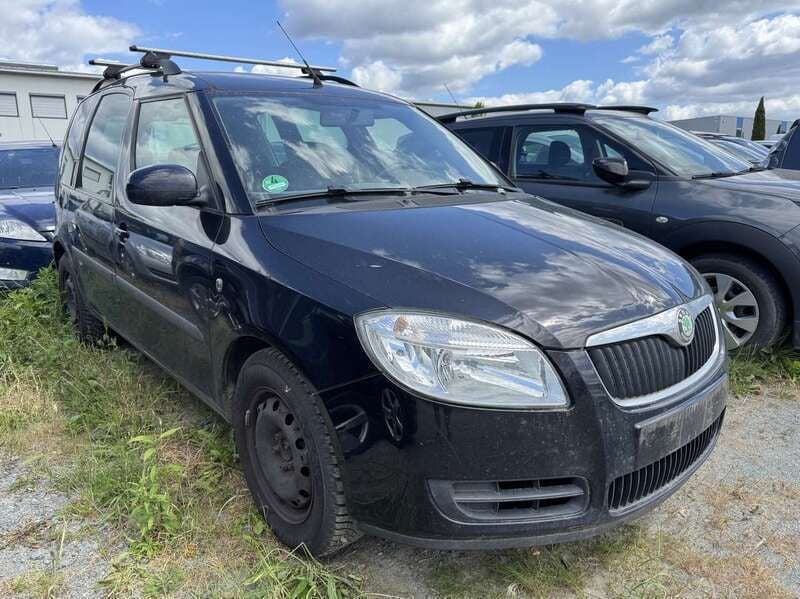 Schwarz magic perleffekt Gebraucht 2008 Skoda Roomster Kombi | 1.999 € (Guter Preis) - Bild 1/4